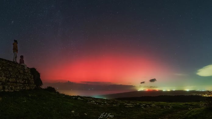 Portekiz semalarında nadir görülen kırmızı ışıklar