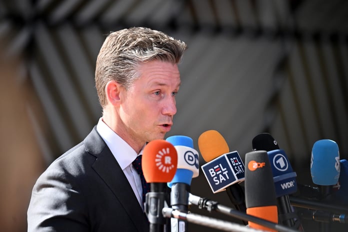 İsveç, NATO’nun %3,5 savunma harcama hedefini 2032’ye erteledi