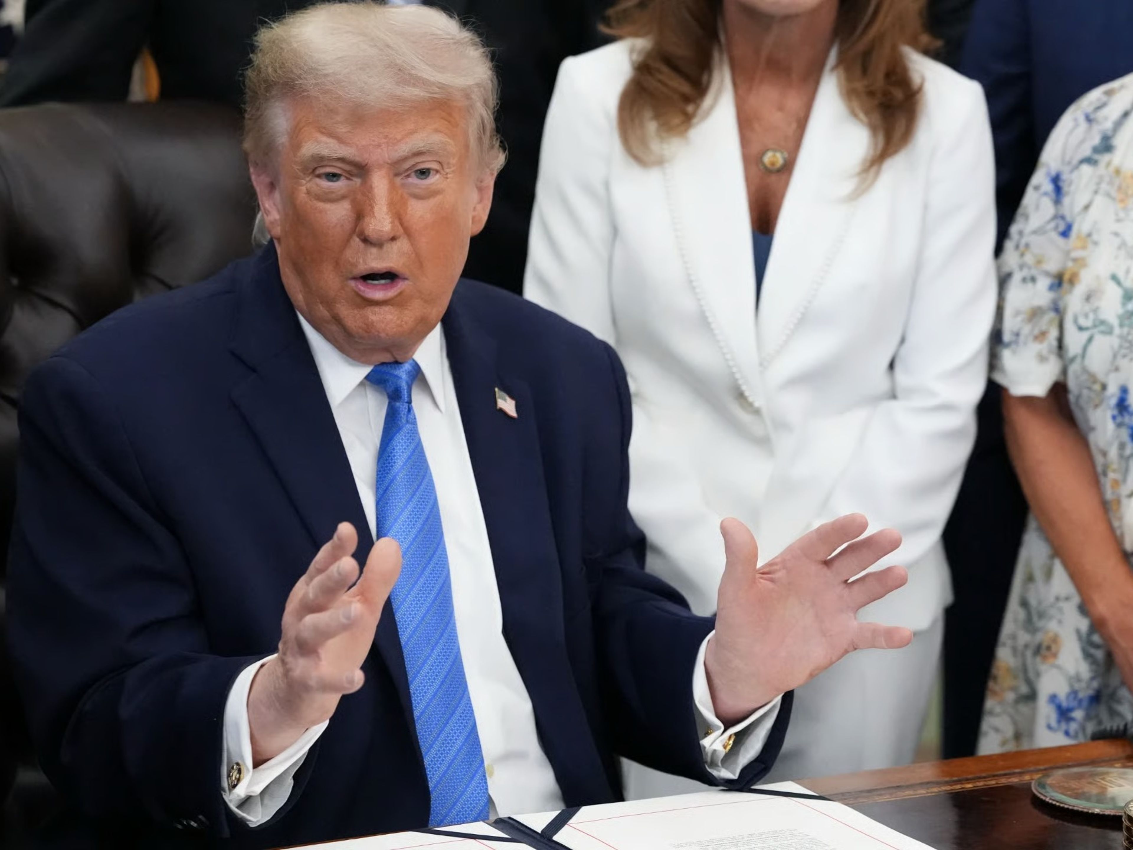 Trump duyurdu: İran'ı çok sert vuracağız