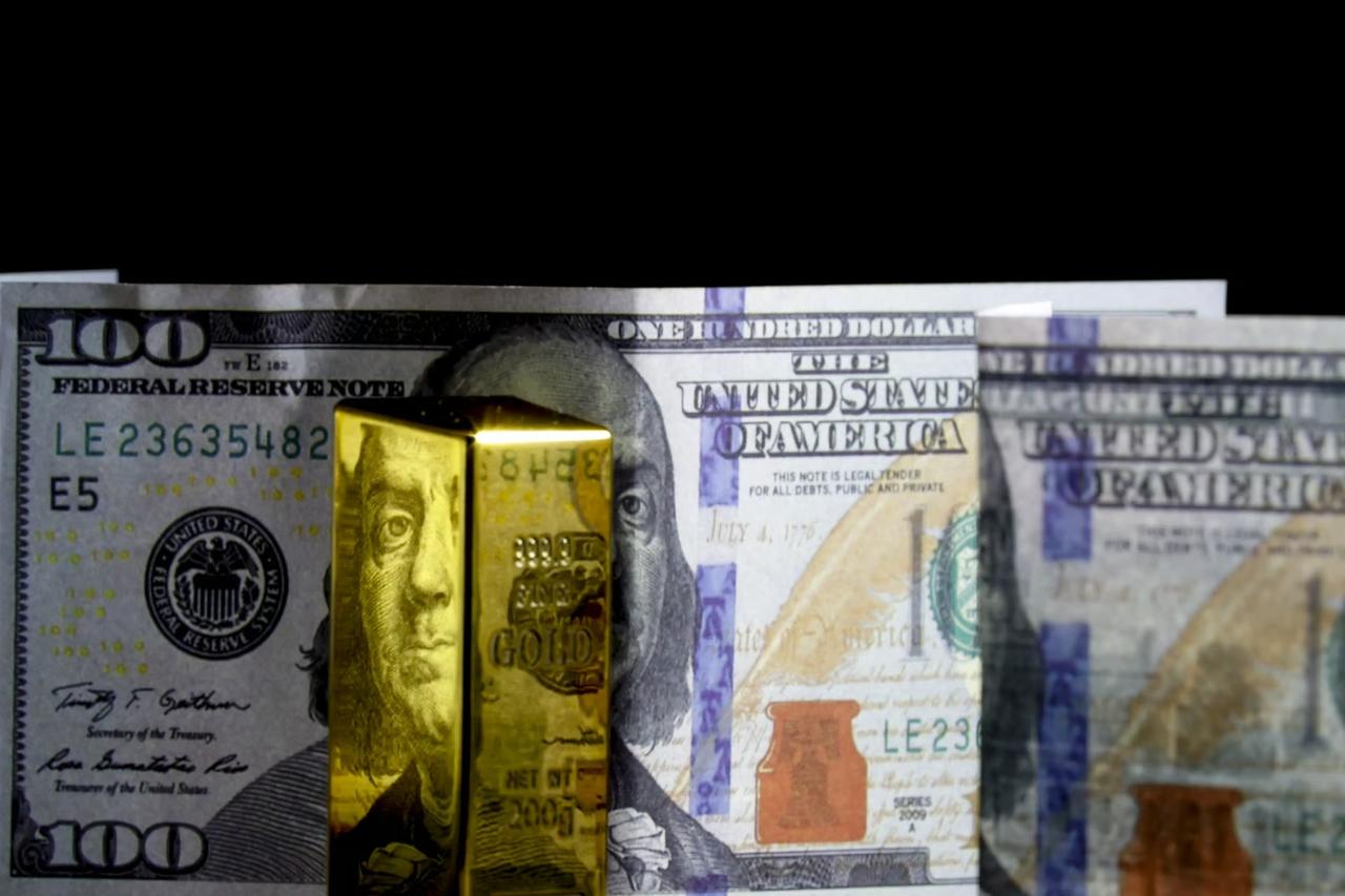 Altın için dev bankalardan yeni tahminler geldi!