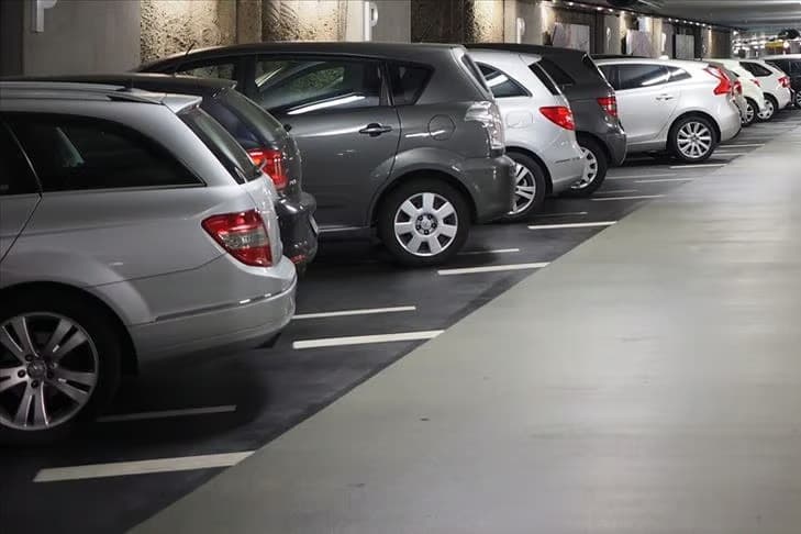 Otopark abonelikleri konut kirasıyla yarışıyor
