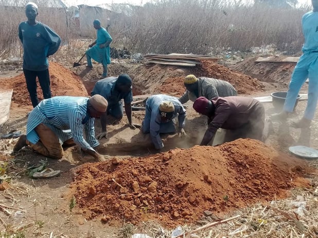 Nijerya'da kanlı gece: 170 sivil öldürüldü
