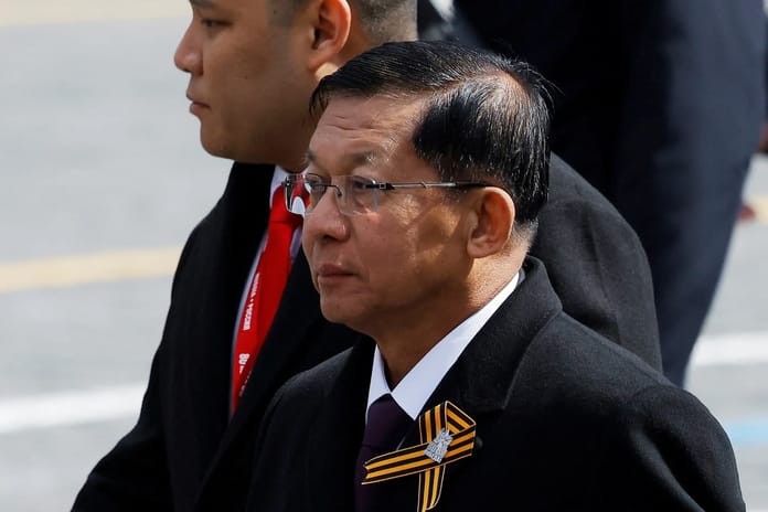 ABD Myanmar’da cuntaya yakın isimlerin yaptırımlarını kaldırdı