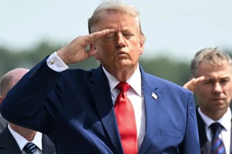 Trump in 'Revenge Mode' and Fed Up With Iran War: Official