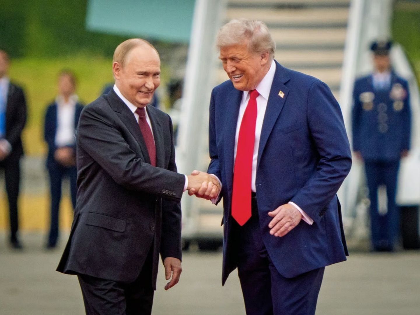 Bredikhin’den Trump-Putin görüşmesine dair çarpıcı değerlendirme