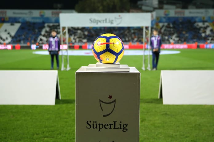 Süper Lig ne zaman devam edecek? TFF ile Süper Lig ne zaman başlayacak?