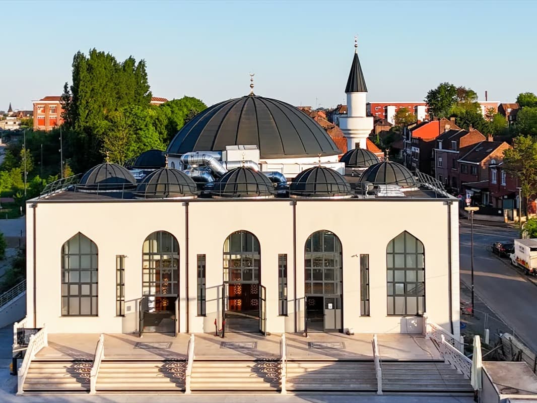 Fransa'da Eyüp Sultan Camisi açıldı
