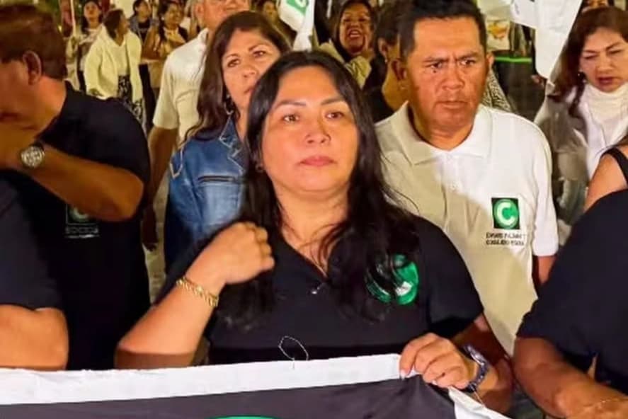 Peru’da Vali adayı gazeteciye seçim etkinliğinde suikast