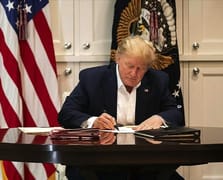 Trump ilaç fiyatlarını düşürecek kararnameyi imzaladı