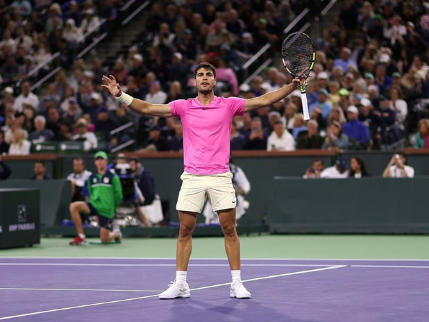 Tenis tarihinde bir ilk: Carlos Alcaraz, "Büyük 15" turnuvanın her birinde çeyrek final gören en genç erkek tenisçi unvanını aldı