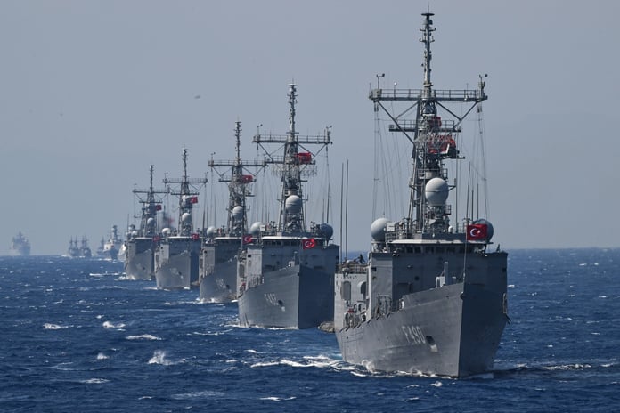 Mavi Vatan'da gövde gösterisi: DENİZKURDU-II/2025 Tatbikatı