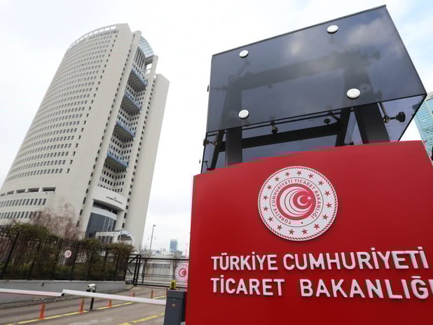 Ticaret Bakanlığı ilk 4 ayda 1 milyar 25 milyon lira ceza kesti
