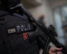 "Sevenler" çetesine şafak operasyonu