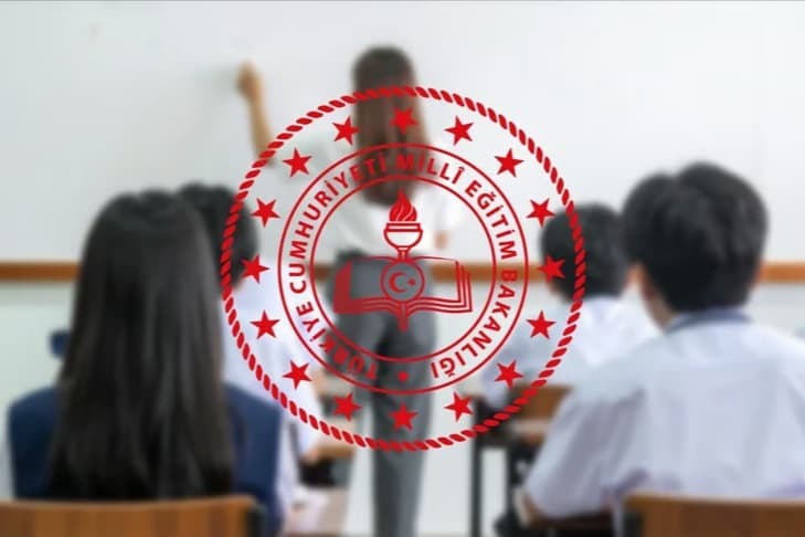 Yarıyıl tatili öğretmenlerin mazerete bağlı yer değiştirme duyuruları yayımlandı