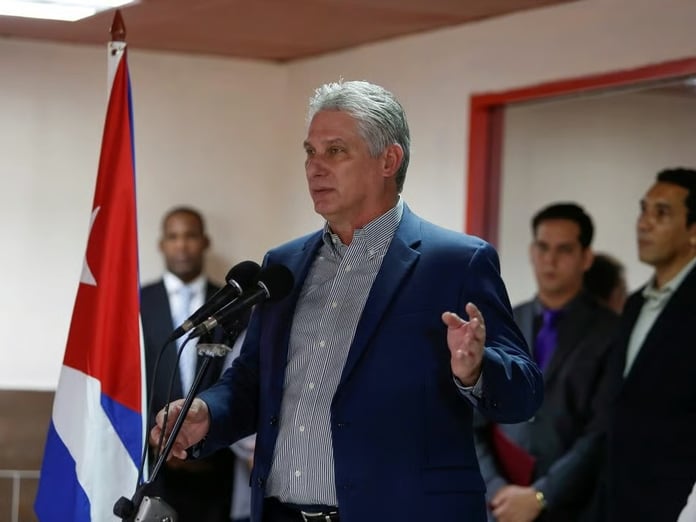 Küba ABD'ye meydan okudu: Gerekirse ölürüz