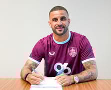 Premier Lig'in yeni ekibi Burnley, İngiliz yıldız Kyle Walker'ı kadrosuna kattı