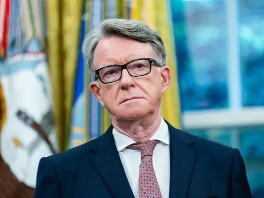 Epstein skandalına karışan İngiliz Büyükelçi görevden alındı