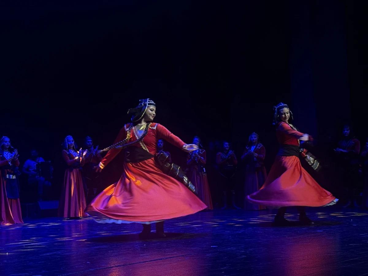 Bursa’da Kafkas rüzgârı: Chveneburebi Festivali renkli danslarla büyüledi