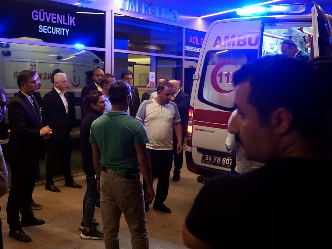 AK Parti Genel Başkan Yardımcısı kaza yaptı