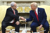 Trump Netanyahu’ya açılan davayı cadı avı olarak nitelendirdi