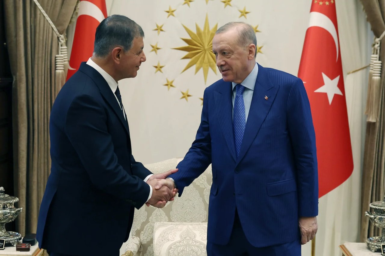 Cemil Tugay talimatı verdi, telefonunu kapattı 