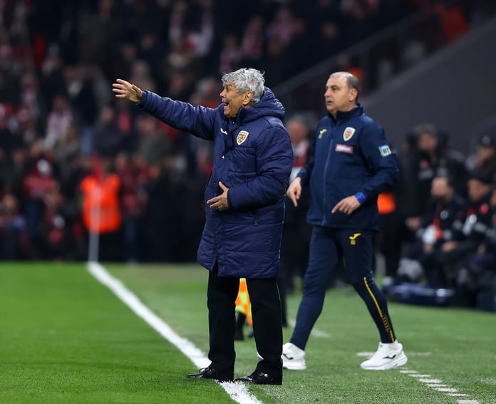 Romanya futbolu efsanesini kaybetti