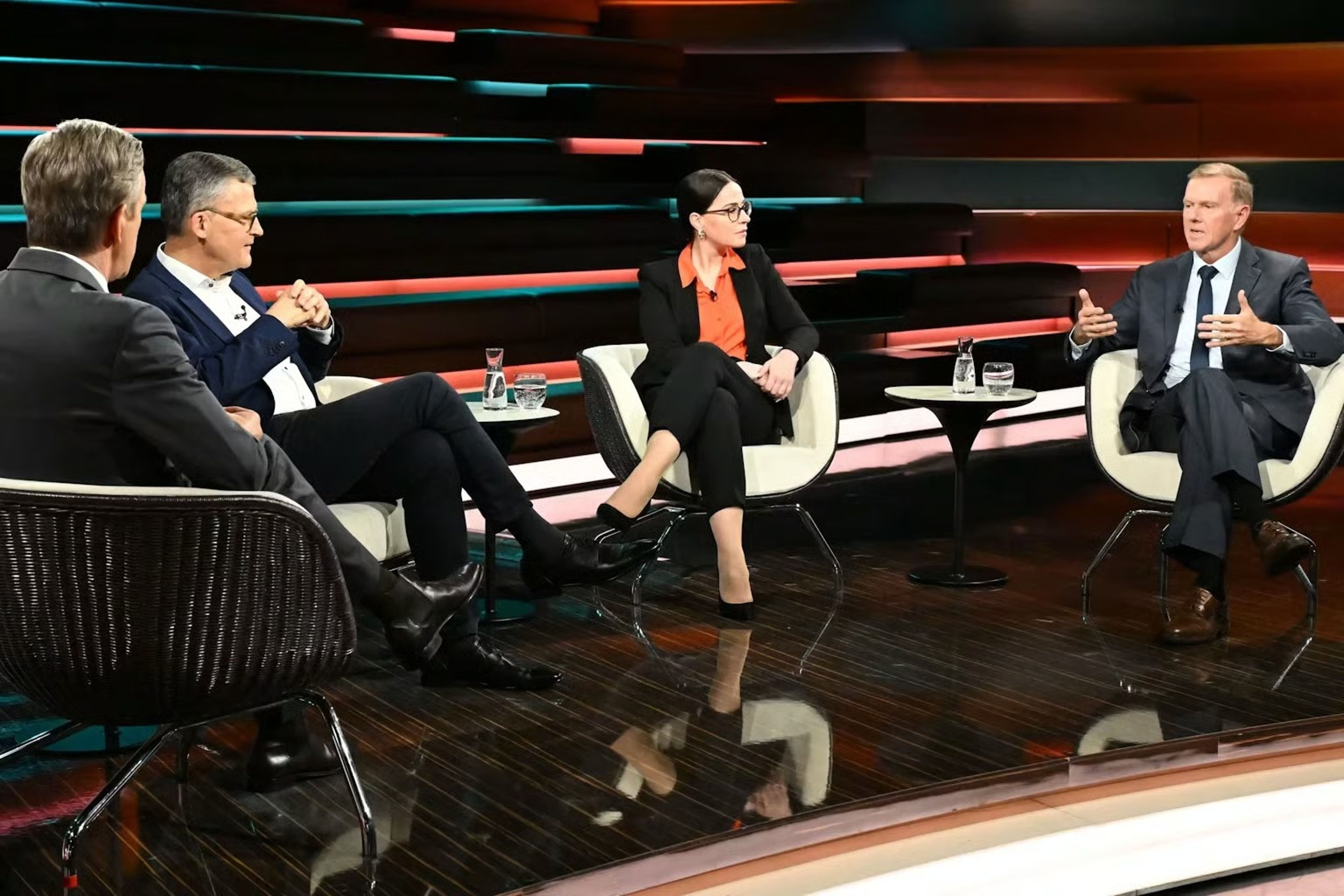 Almanya'da Rusya-Ukrayna tartışması: "Böyle giderse Rusya ile savaşa gireceğiz"