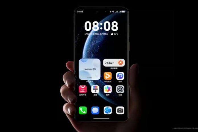 Huawei, yapay zeka destekli HarmonyOS 6'yı tanıttı