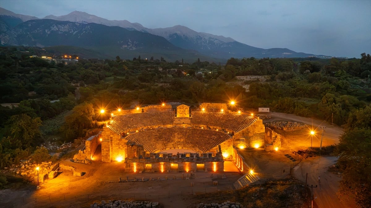 Tlos Antik kenti aydınlatıldı