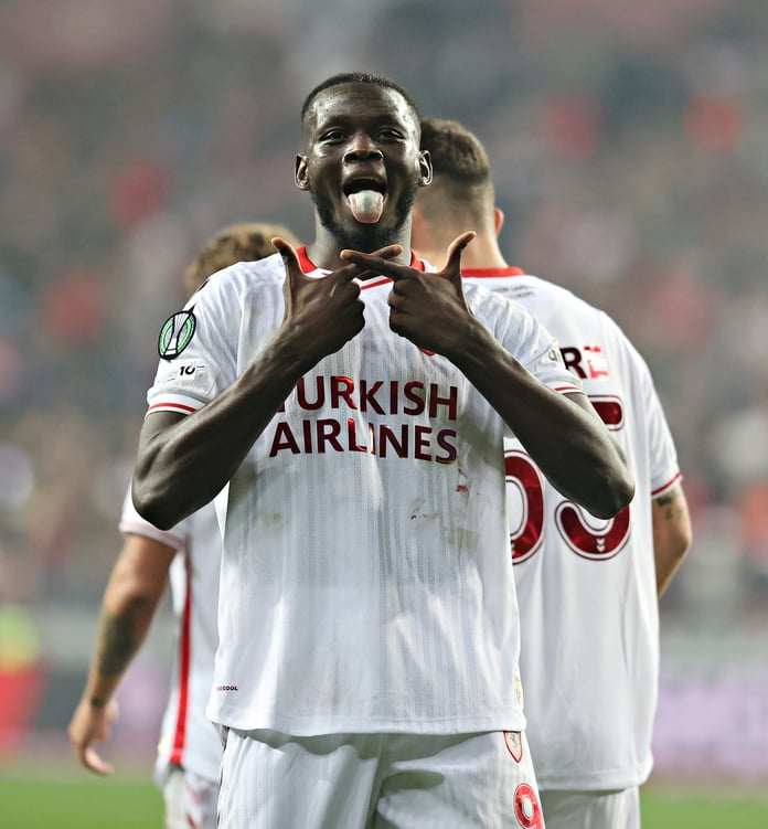 Mouandilmadji gol krallığında iddialı