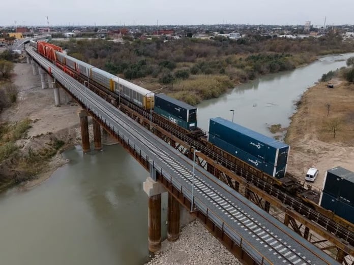 Teksas'ta tren vagonunda 6 ceset bulundu