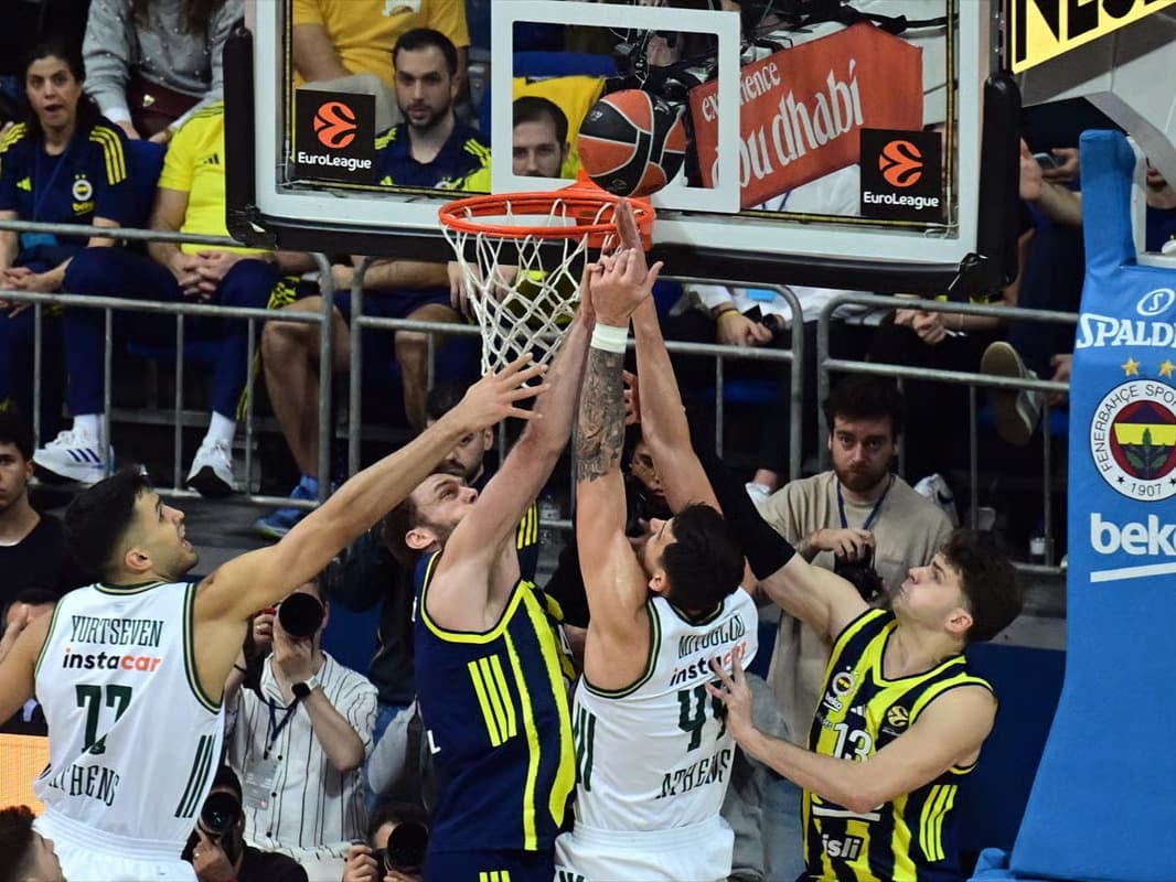 EuroLeague'de Fenerbahçe takıldı, Ataman sert çıktı