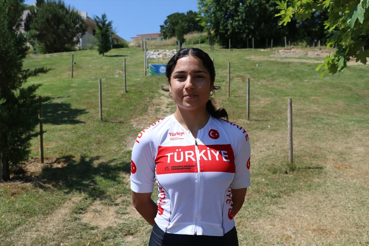 Uluslararası bisiklet arenası Sakarya'da buluştu: UCI Dağ Bisikleti Eliminatör Dünya Şampiyonası'nın yeni durağı Ayçiçeği Bisiklet Vadisi