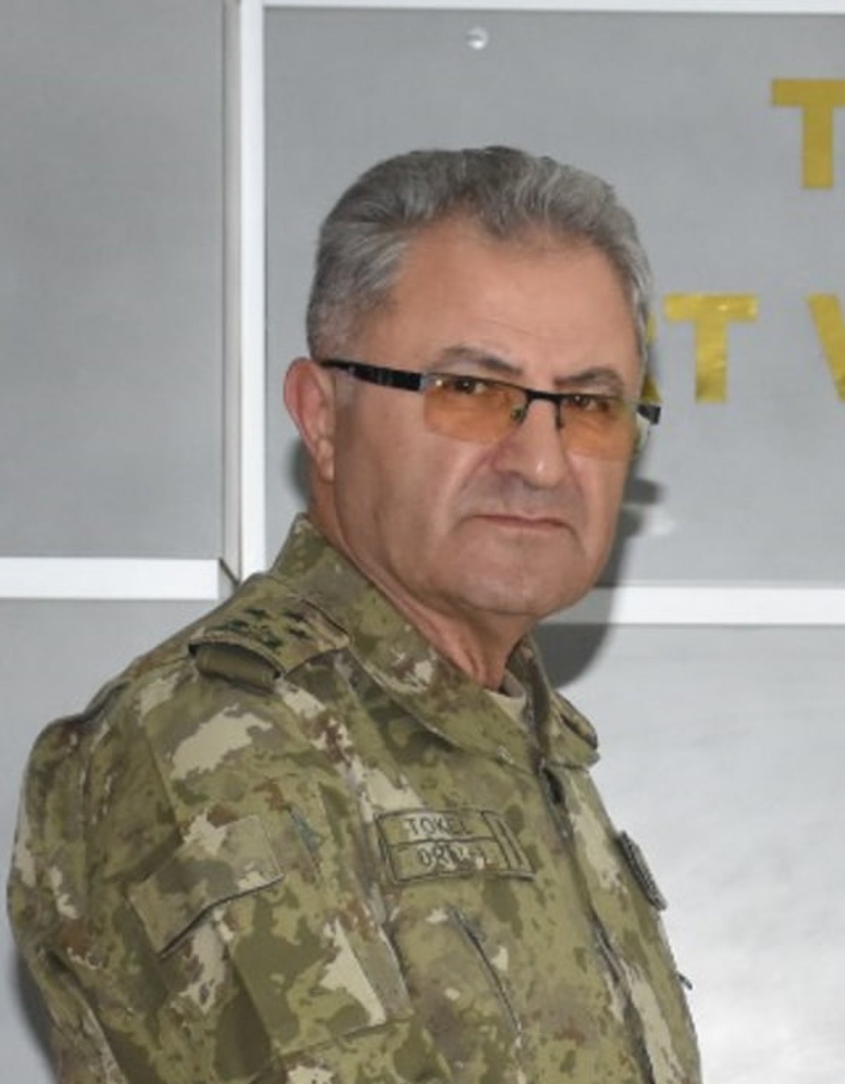  Kara Kuvvetleri Konutanı Orgeneral Metin Tokel