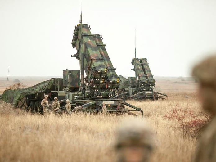 Trump, Almanya'dan Ukrayna'ya Patriot sistemlerinin sevk edilmeye başlandığını açıkladı