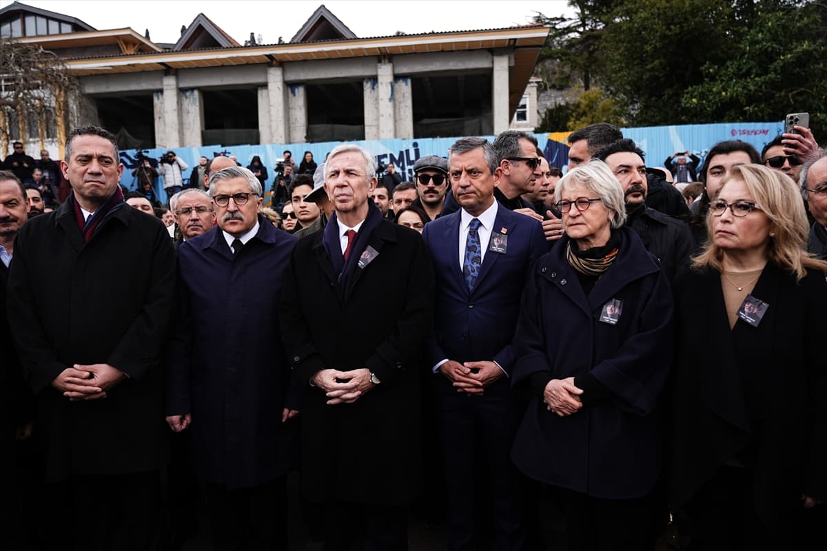 İlber Ortaylı son kez Galatasaray Üniversitesi’nde