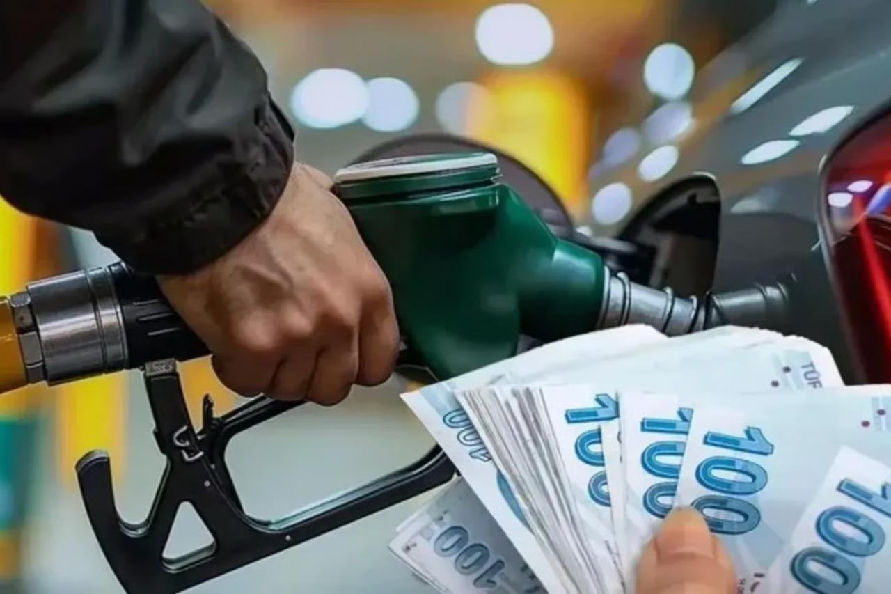 Akaryakıta çifte zam geldi