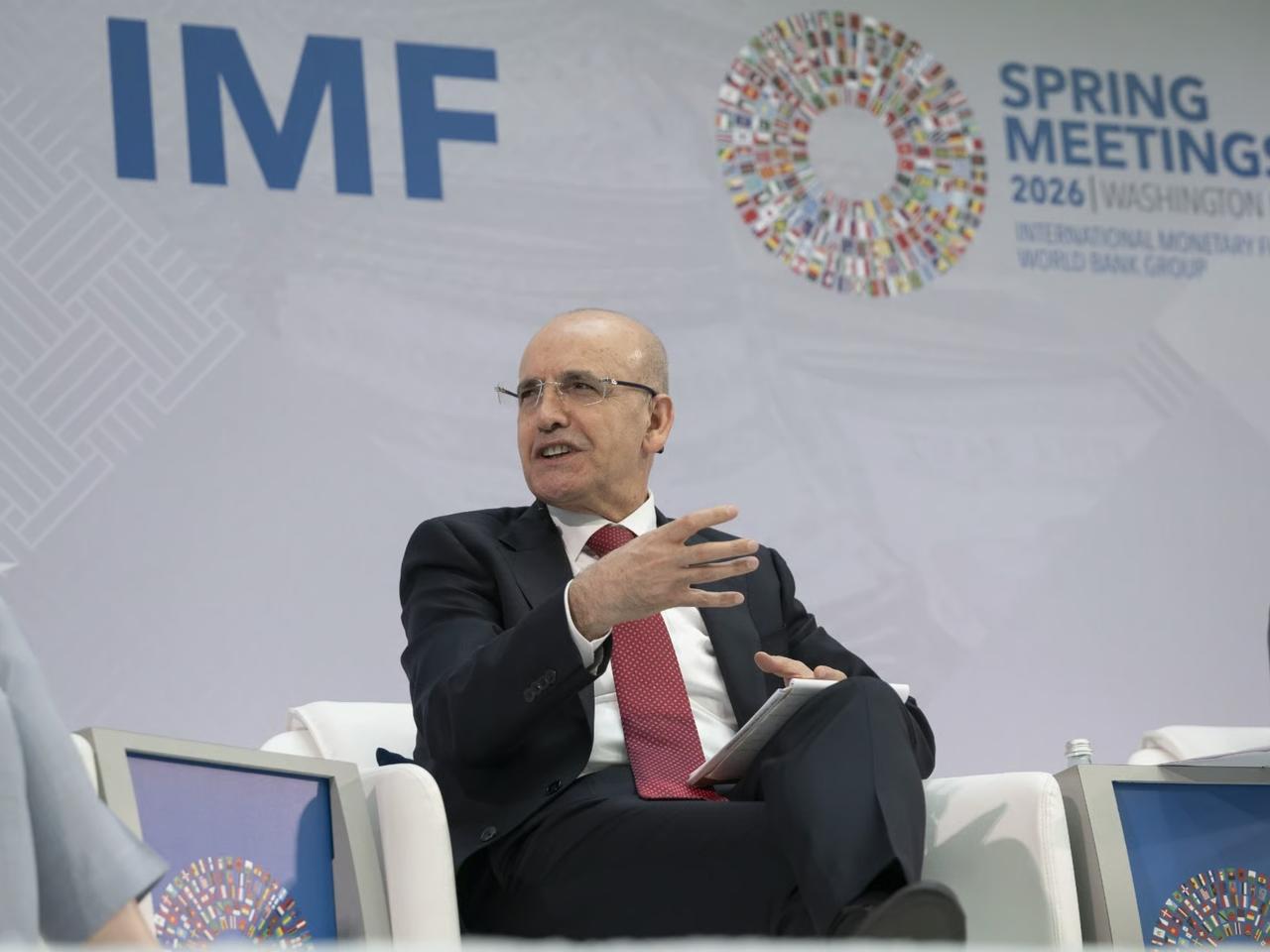 Şimşek'ten yıl sonu enflasyonu hedefi mesajı