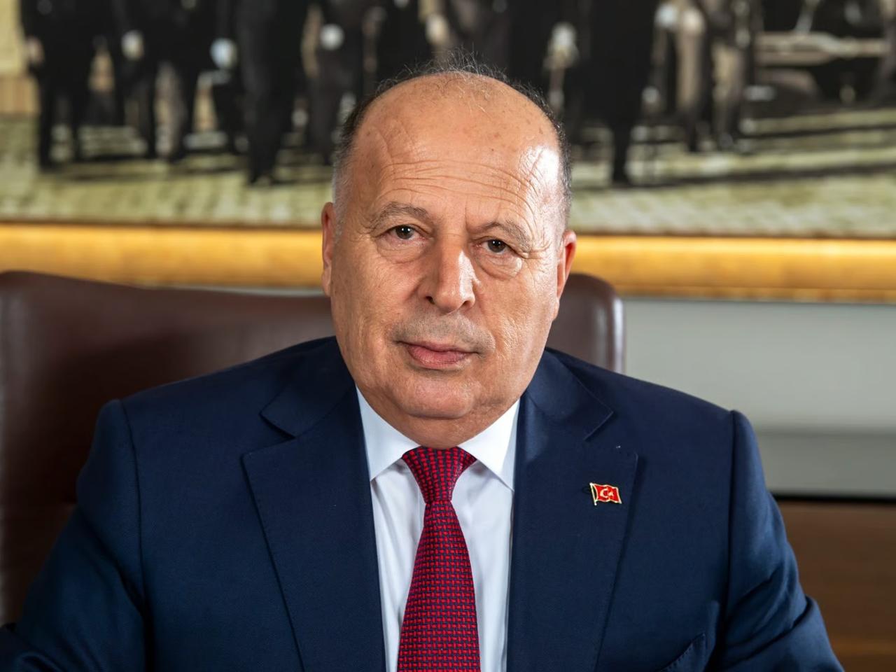 Yüreğir Belediye Başkanı görevinden uzaklaştır