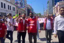 DİSK Şube Başkanı Gül'den Cemil Tugay'a çöp tepkisi