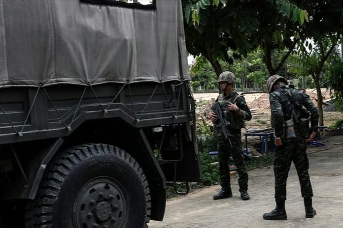 Tayland ve Kamboçya Malezya'nın ateşkes önerisini kabul etti