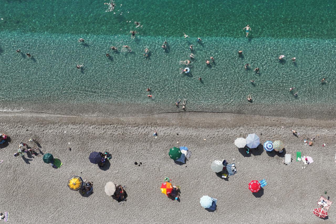 Antalya'da turizm rakamları açıklandı: Turist sayısı 10 milyonu aştı!