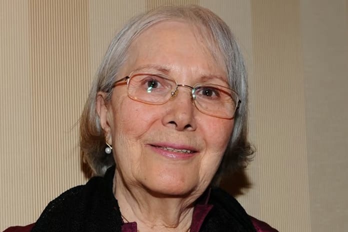 Adalet Ağaoğlu'nun hayat yolculuğu