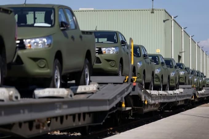 Hollanda, Ukrayna’nın İHA kuvvetlerine 60’tan fazla Toyota Hilux gönderdi