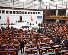 TBMM'nin bu haftaki gündemi iklim kanunu ve enerji arz güvenliği