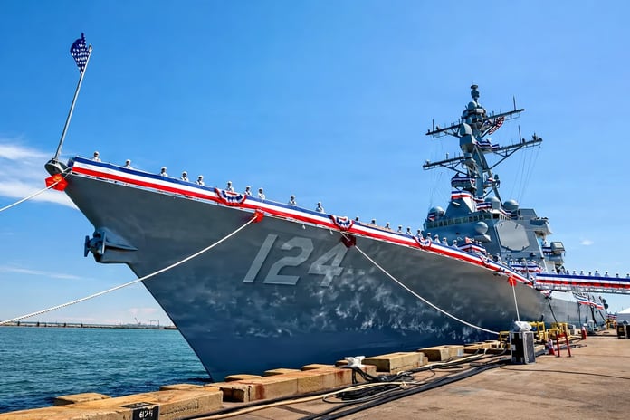 ABD DDG 124 destroyerini hizmete aldı