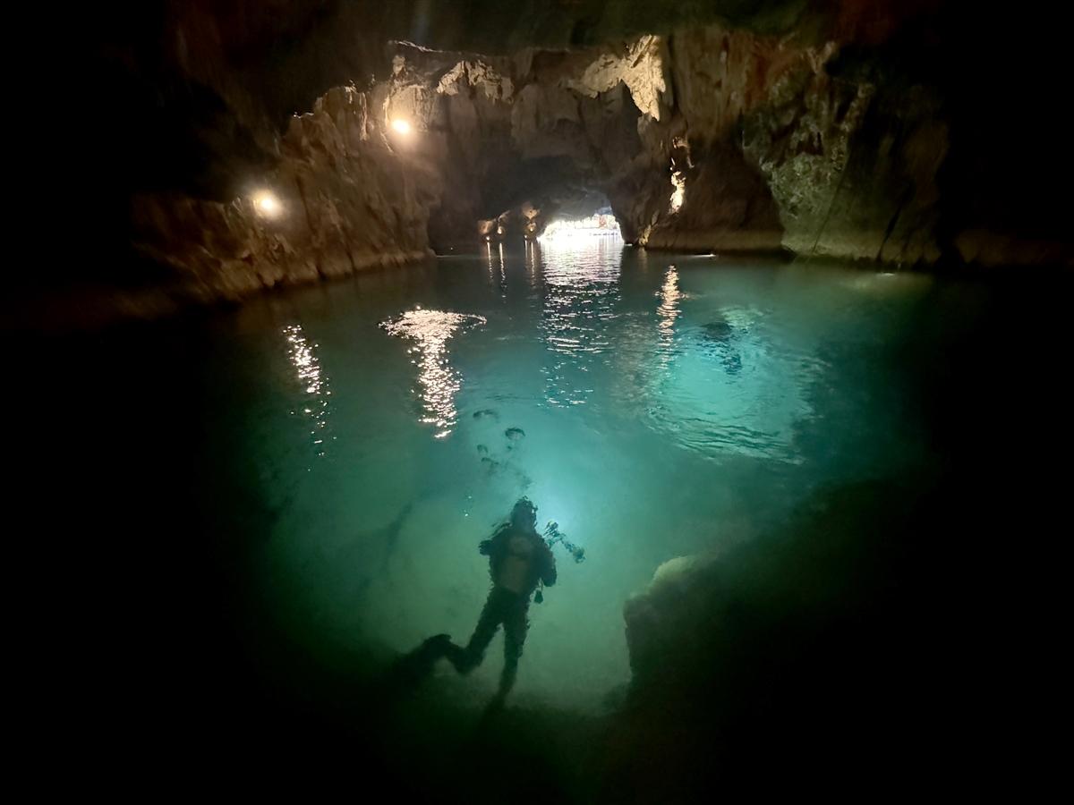 Antalya'nın gizemli mağarası "Altınbeşik Mağarası"