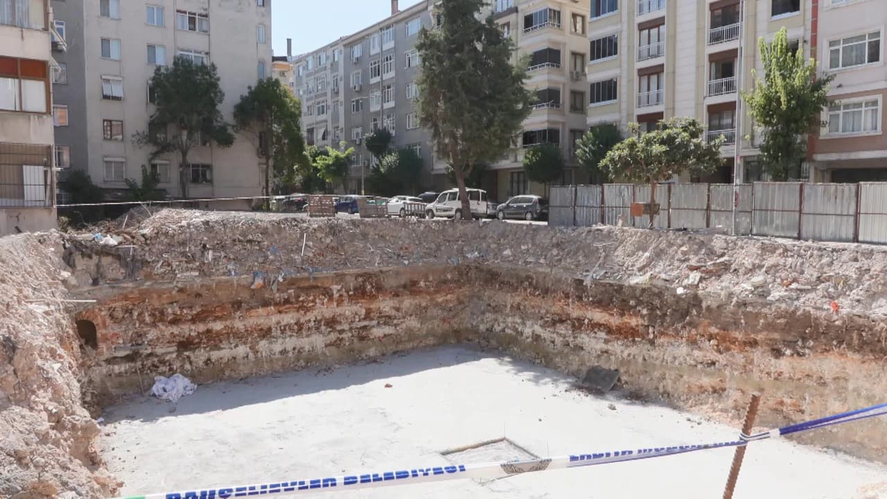 İstanbul temel kazısında tarihi bulgu