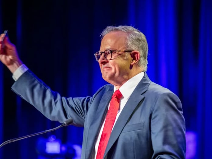 ABD'den Avustralya'ya %3,5'luk savunma harcaması talebi