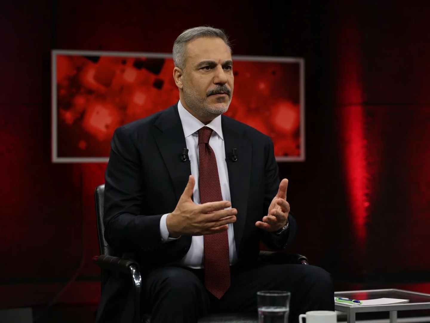 Fidan’dan Umman masası yorumu: Nükleer konu en önemli başlık